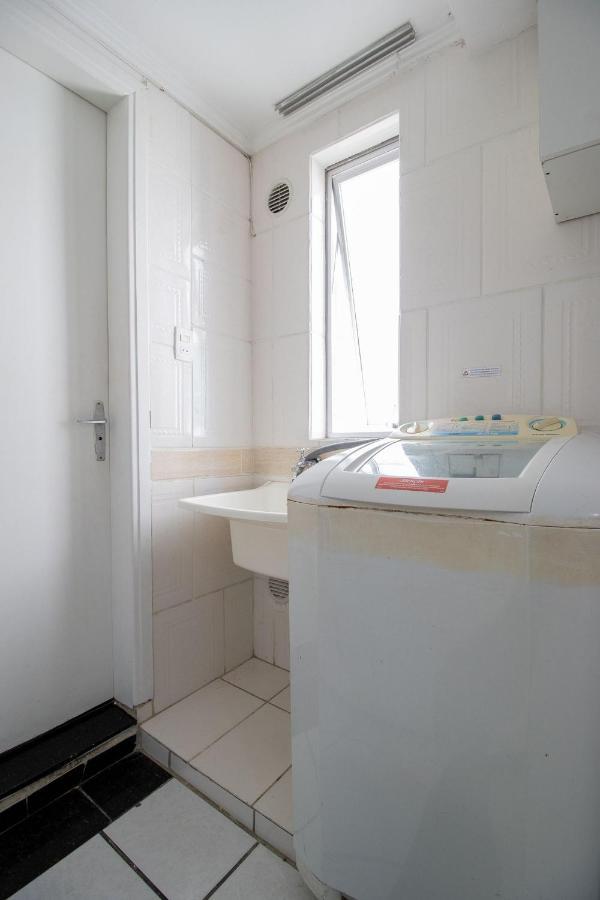 Clr81 - Calcadao, 1 Dorm Climatizado, Garagem Apartment Balneario Camboriu Bagian luar foto